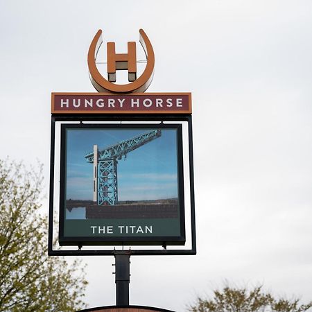 The Titan Hotel Clydebank Exterior photo