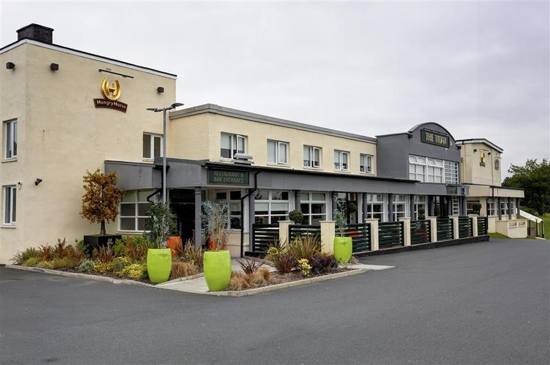 The Titan Hotel Clydebank Exterior photo